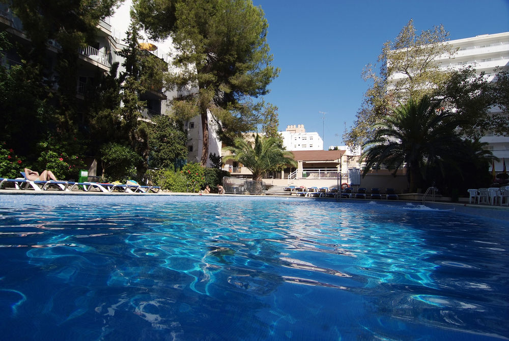 Tent Arenal Hotell 3*